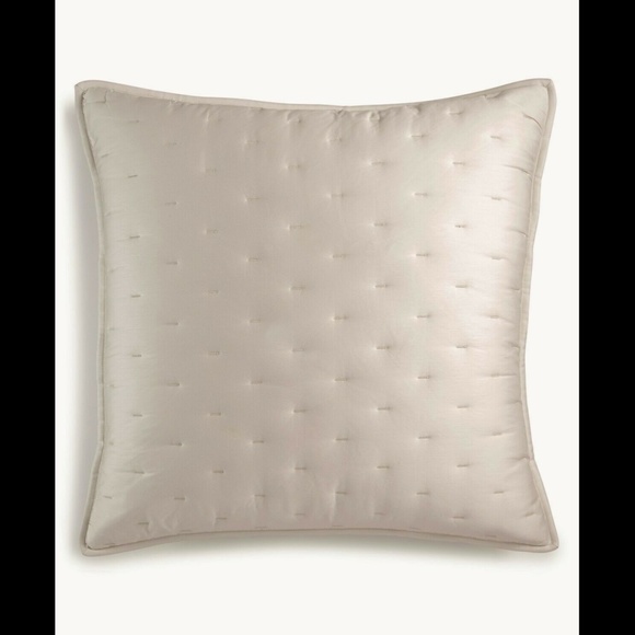 NEW‎ Hotel Collection Opalescent Quilted (1) Euro European Sham